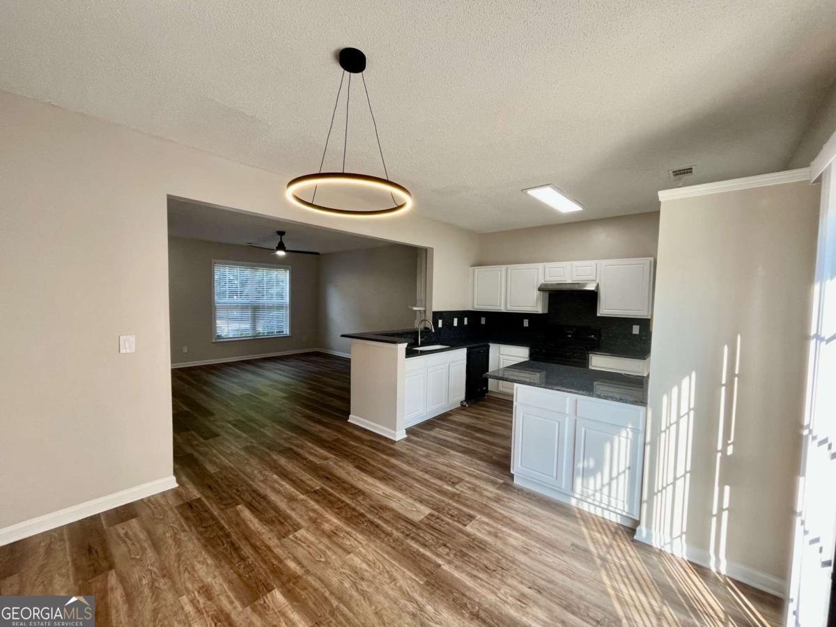 4645 Valais Court Alpharetta - Photo 7