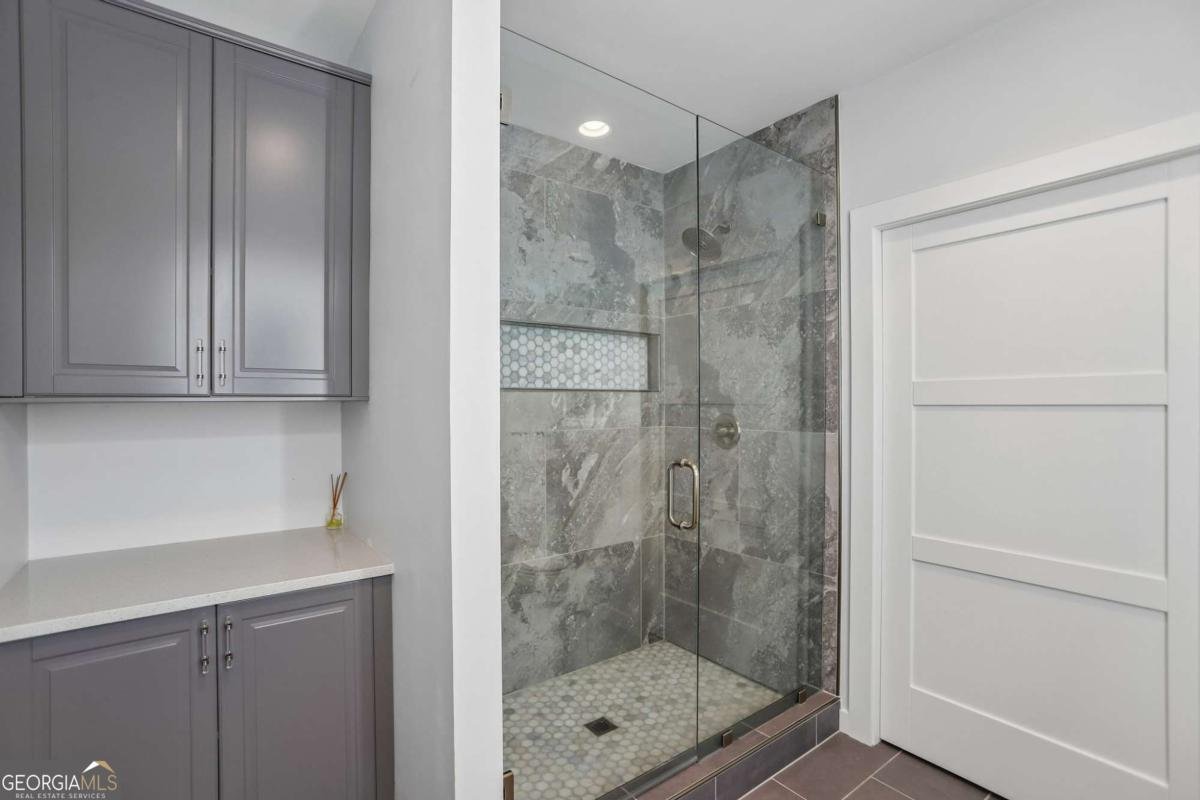 555 Glenaire Walk Atlanta - Photo 32
