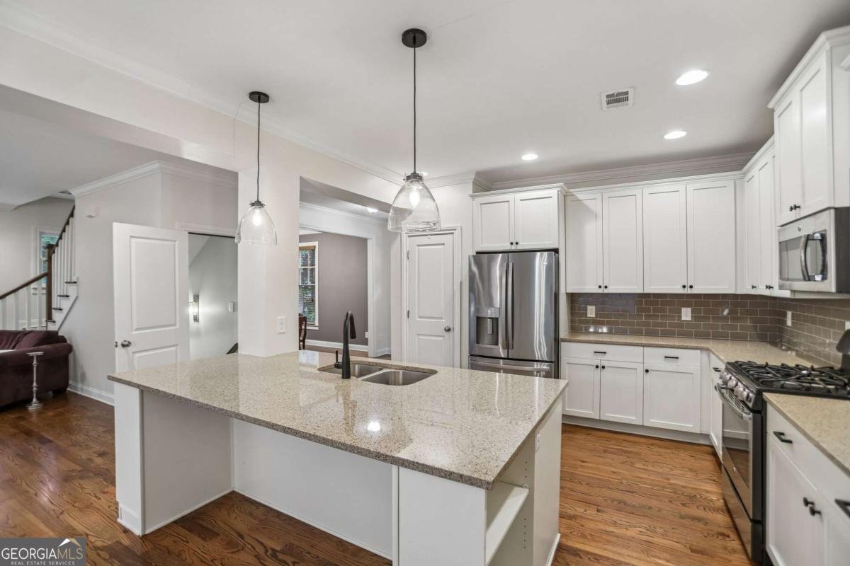 555 Glenaire Walk Atlanta - Photo 9