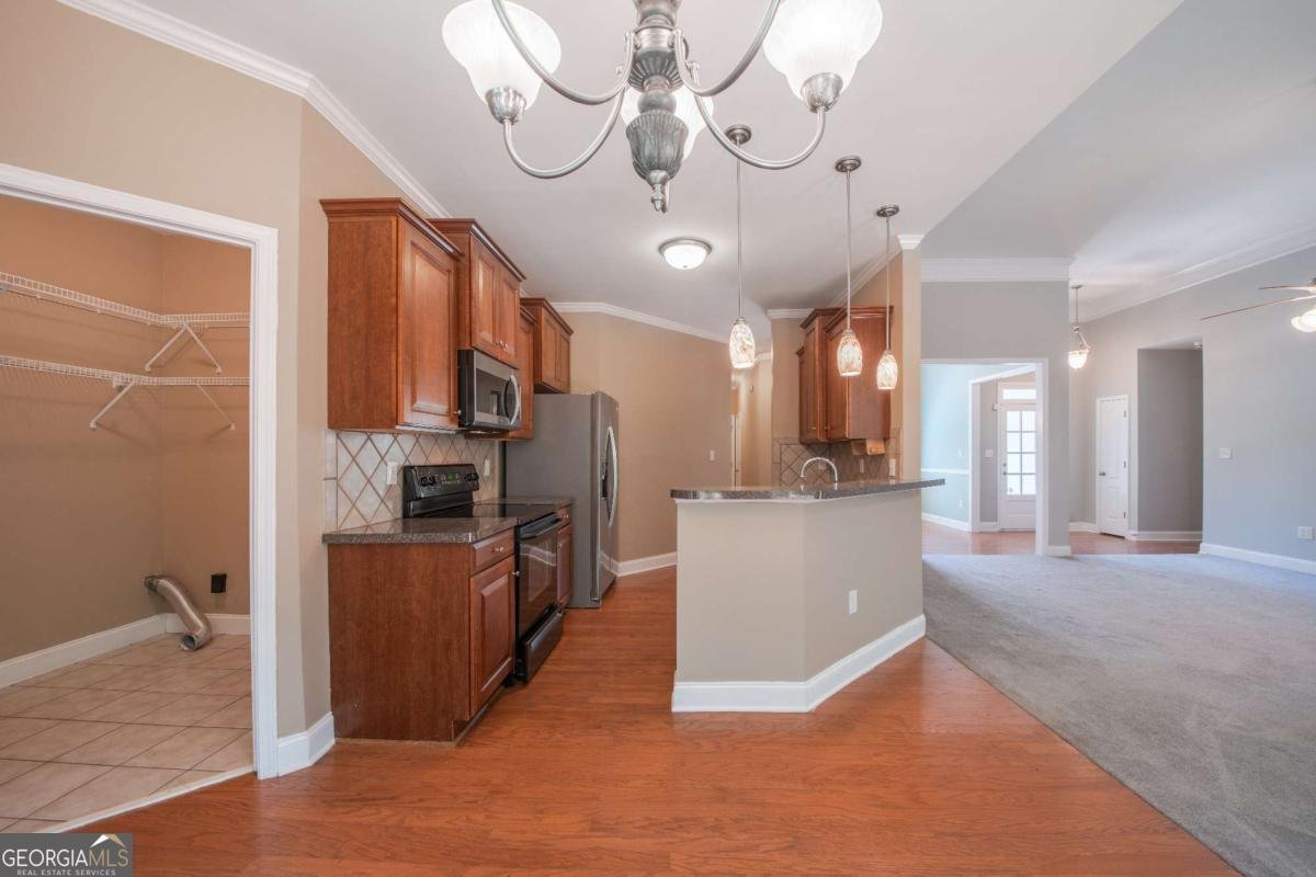 217 Hidden Spring Way Athens - Photo 9