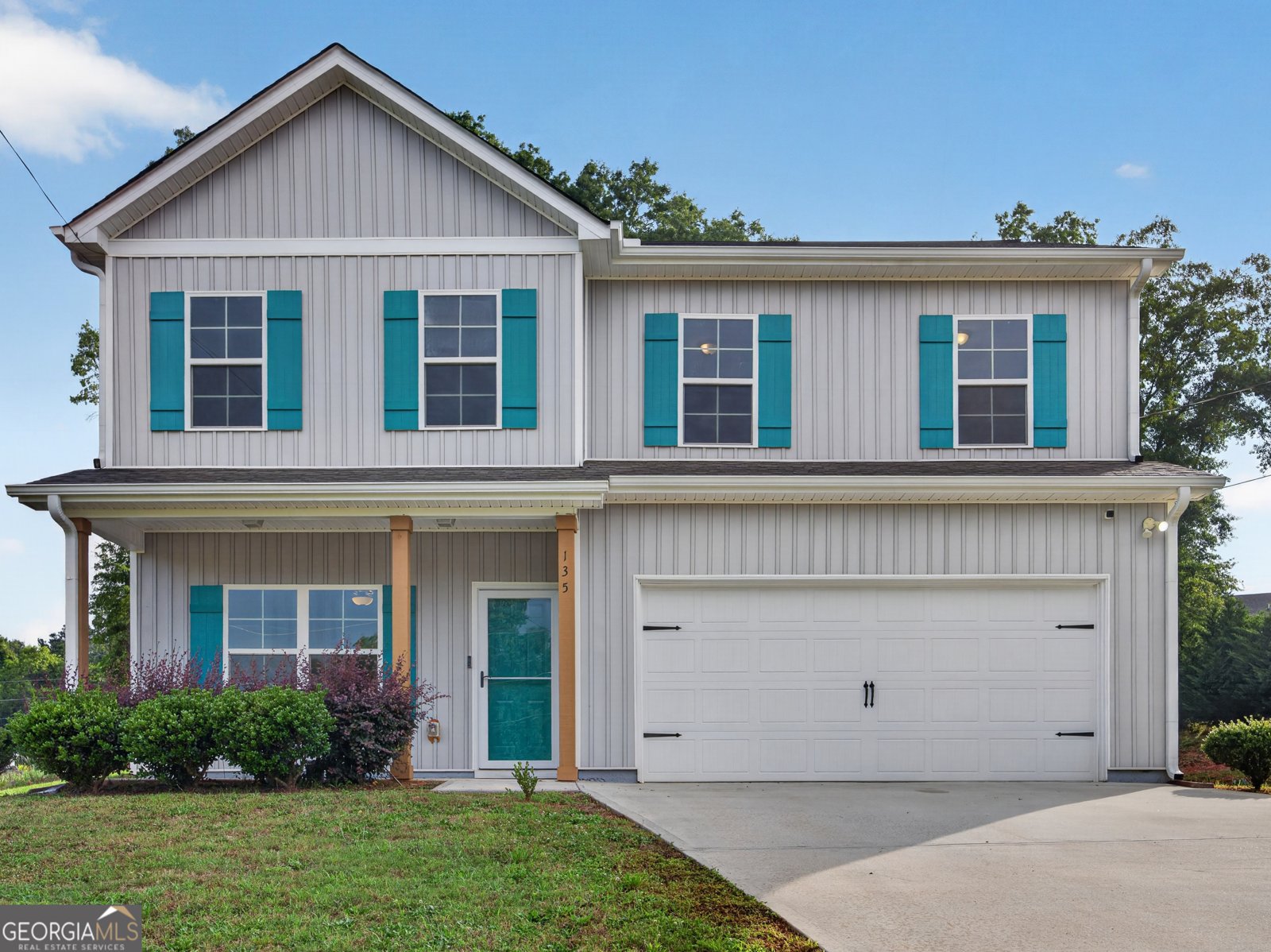 135 Saw Mill Court Thomaston - main photo