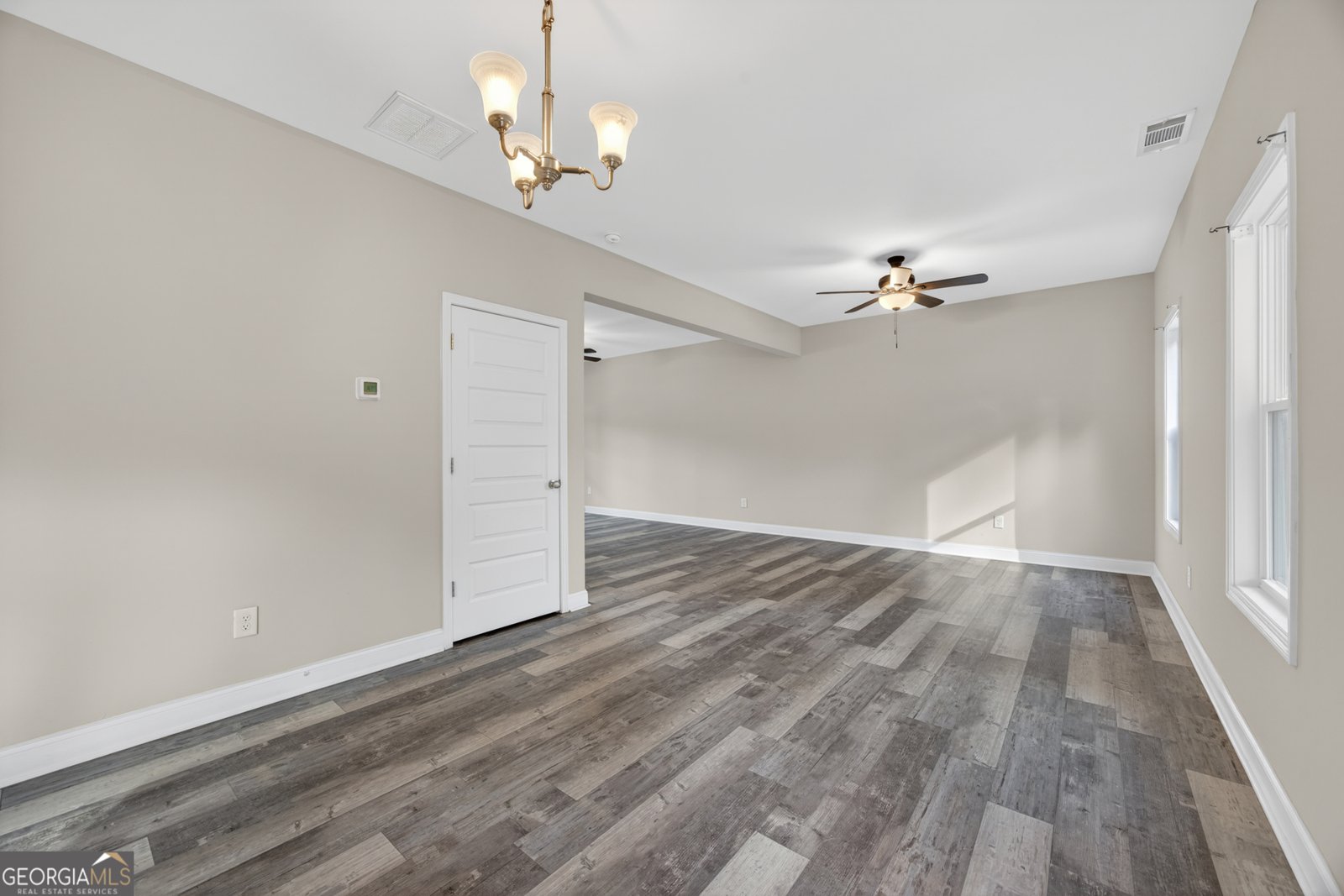 135 Saw Mill Court Thomaston - Photo 8
