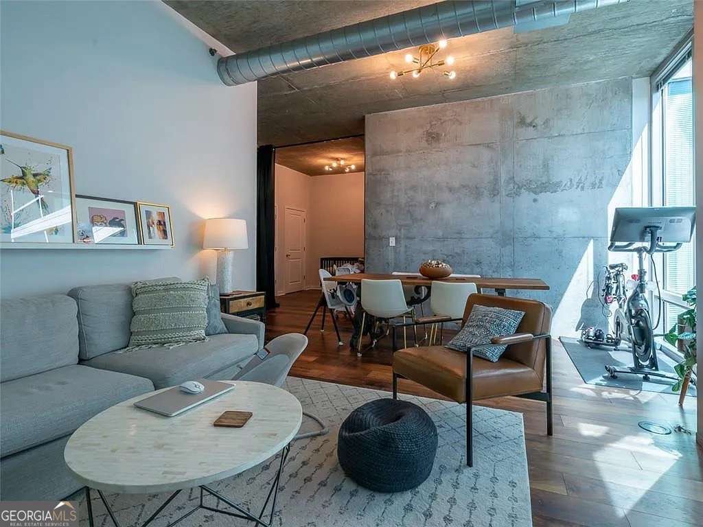 923 Peachtree Street Atlanta - main photo