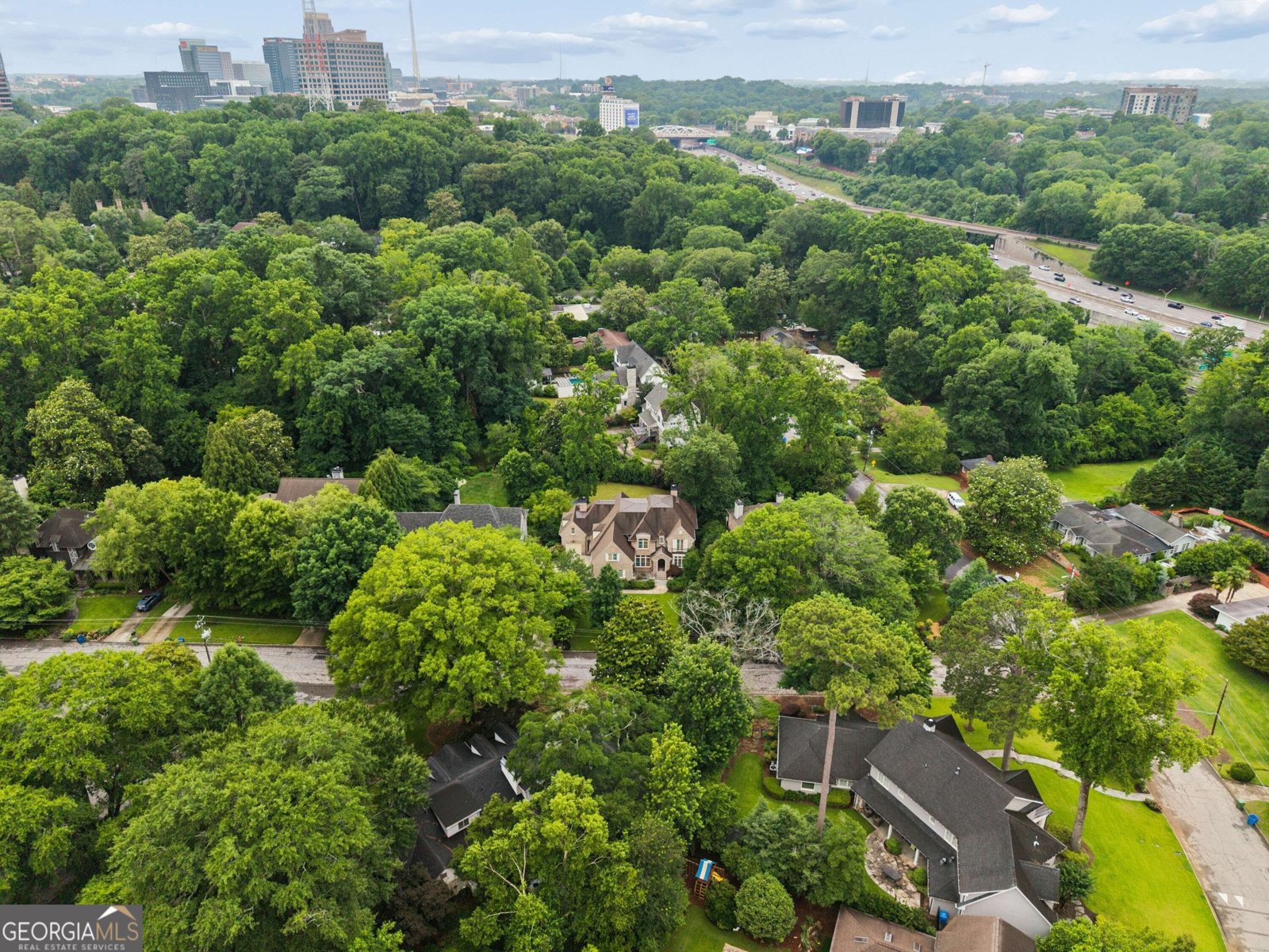 1740 Doncaster Drive Atlanta - Photo 9