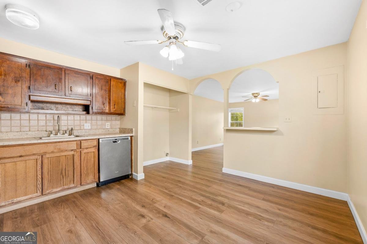4632 Wyck Court Buford - Photo 13