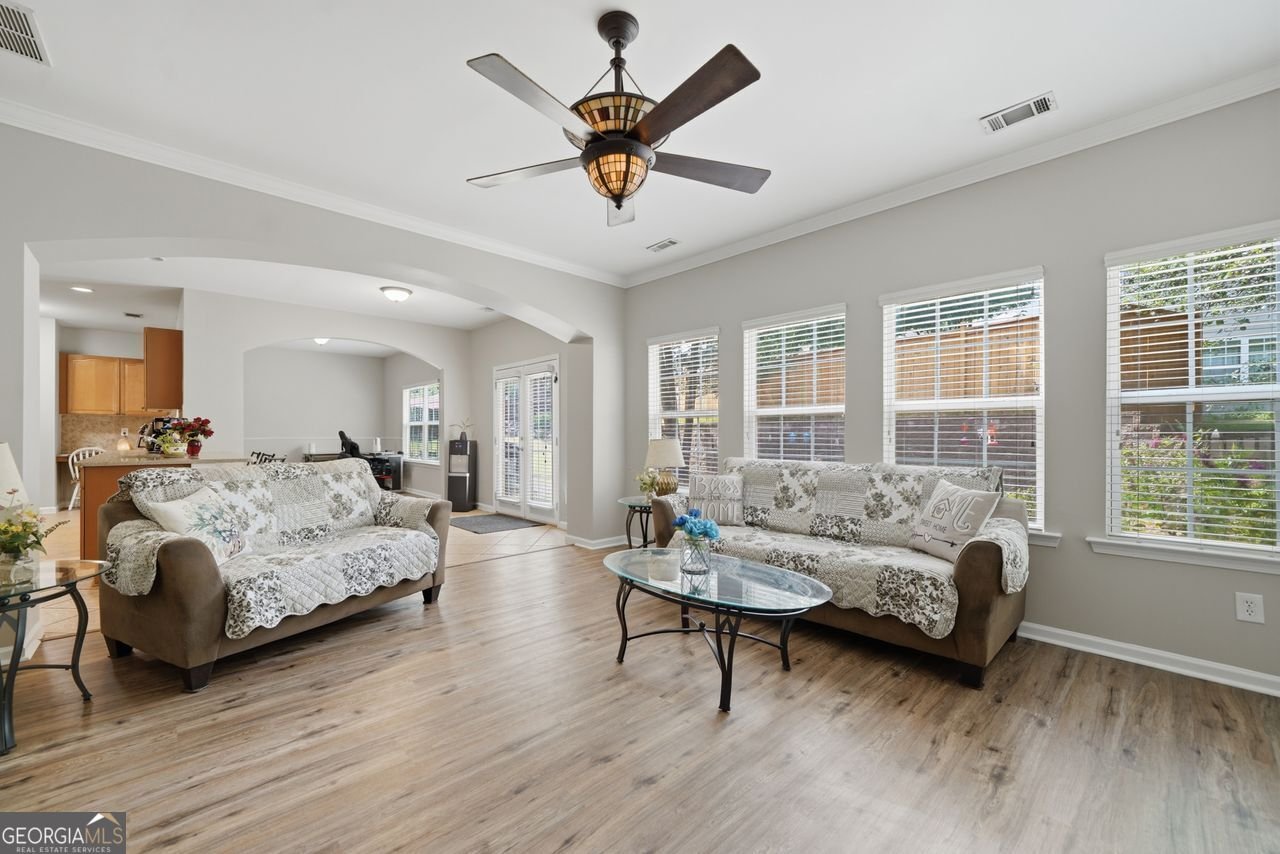6605 Flagstone Court Cumming - Photo 13