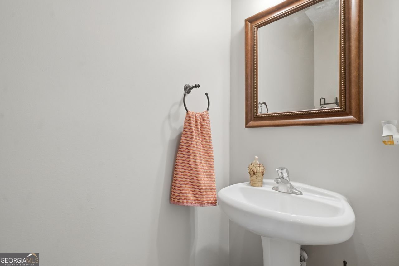 6605 Flagstone Court Cumming - Photo 27