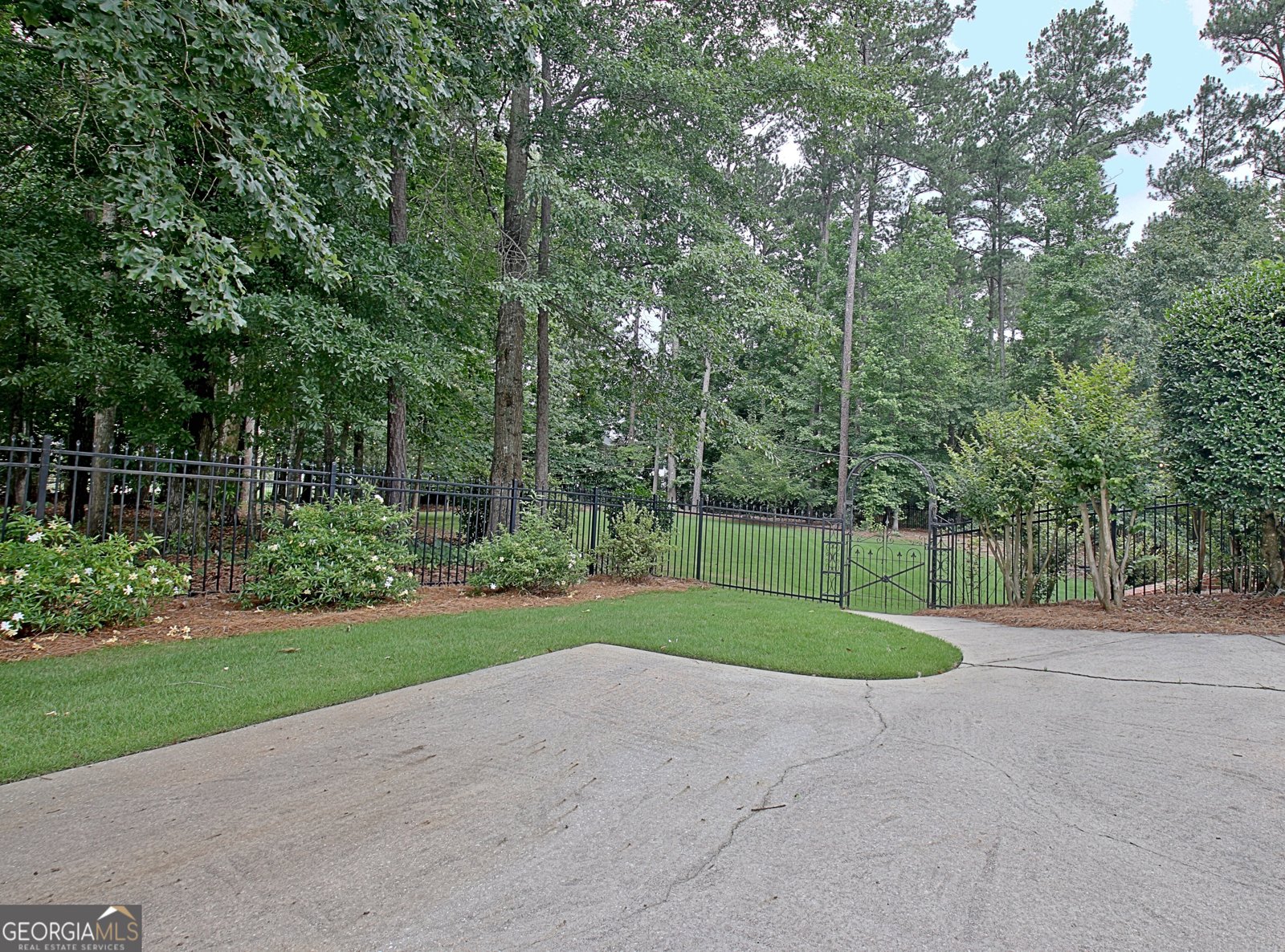 300 Tarragon Drive Fayetteville - Photo 50