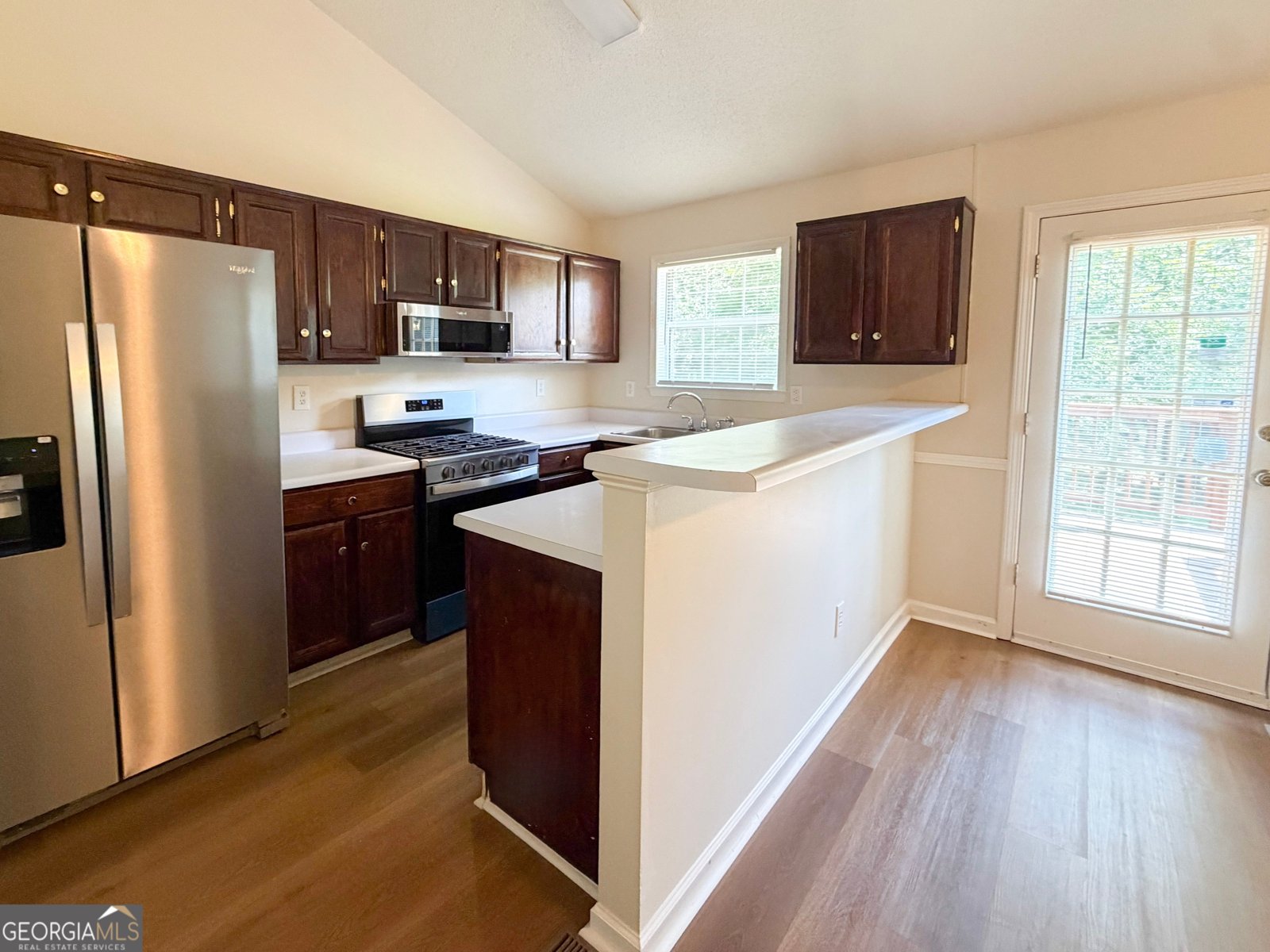 20 Red Mill Court Stockbridge - Photo 12