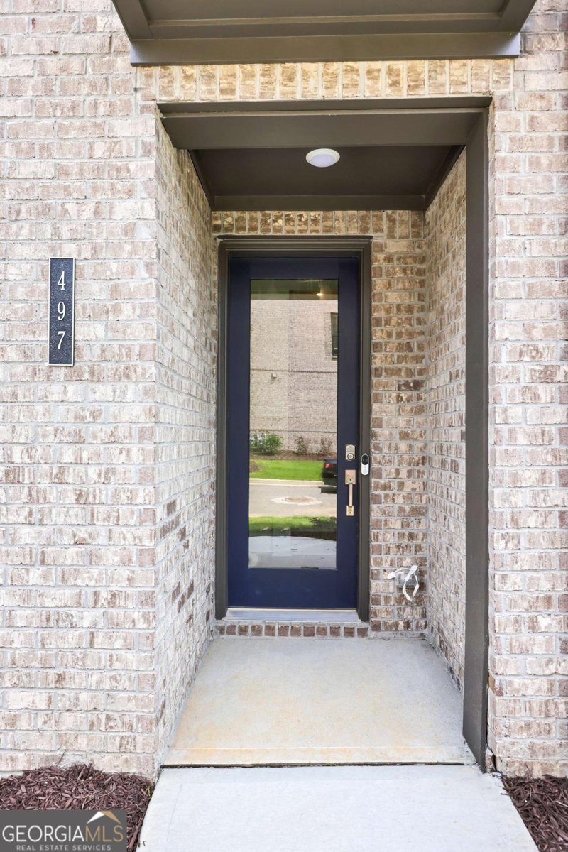 497 Red Clay Farm Lane Suwanee - main photo