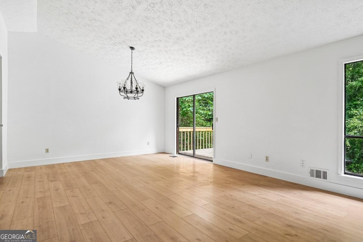 2550 Big Oaks Drive Marietta - Photo 15