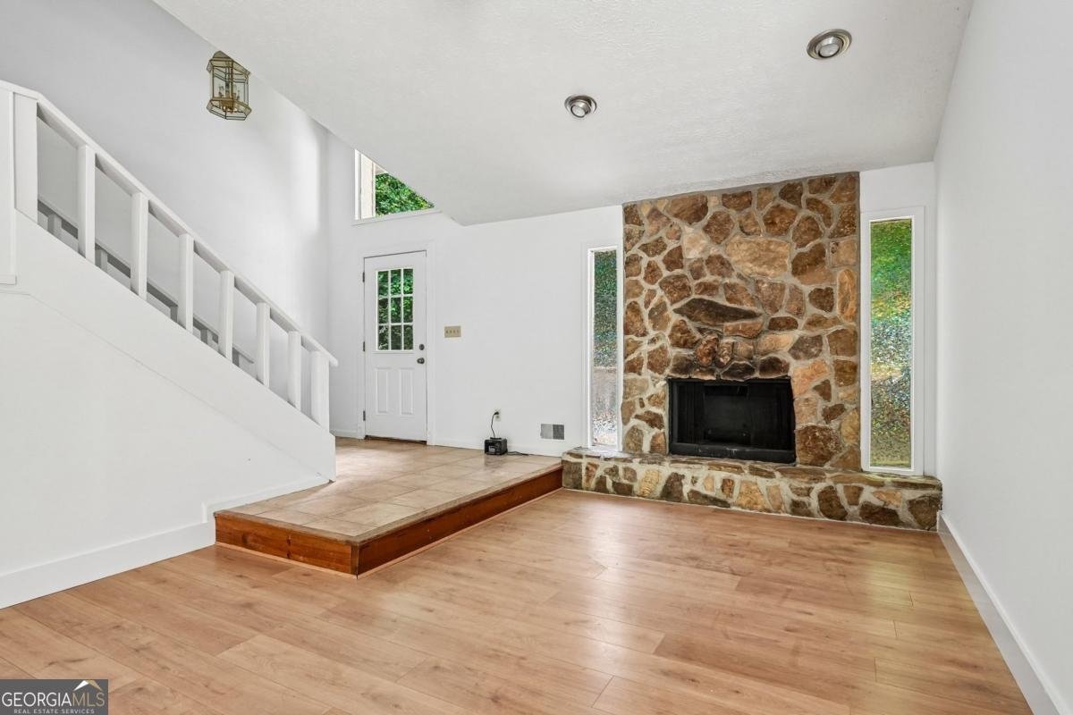 2550 Big Oaks Drive Marietta - Photo 9