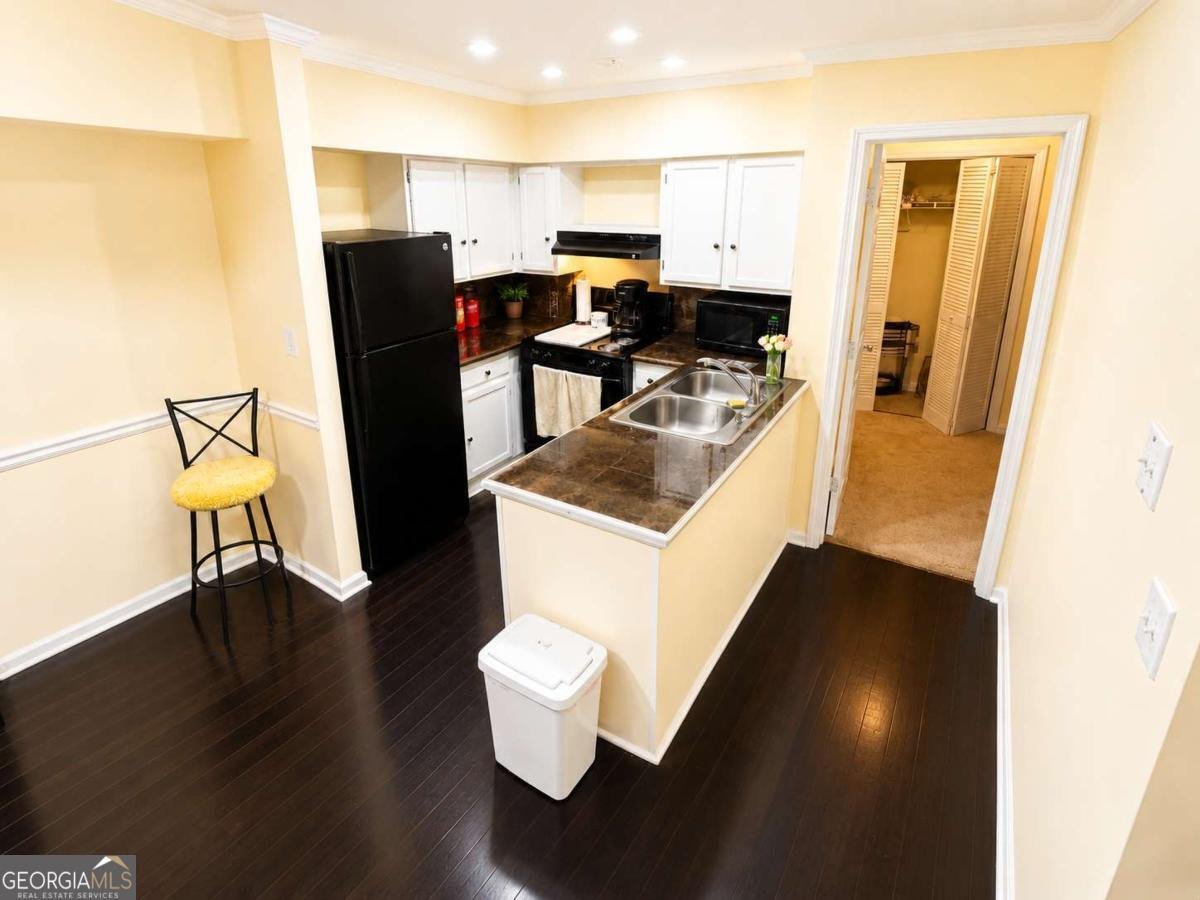 233 Cobblestone Trail Avondale Estates - Photo 10