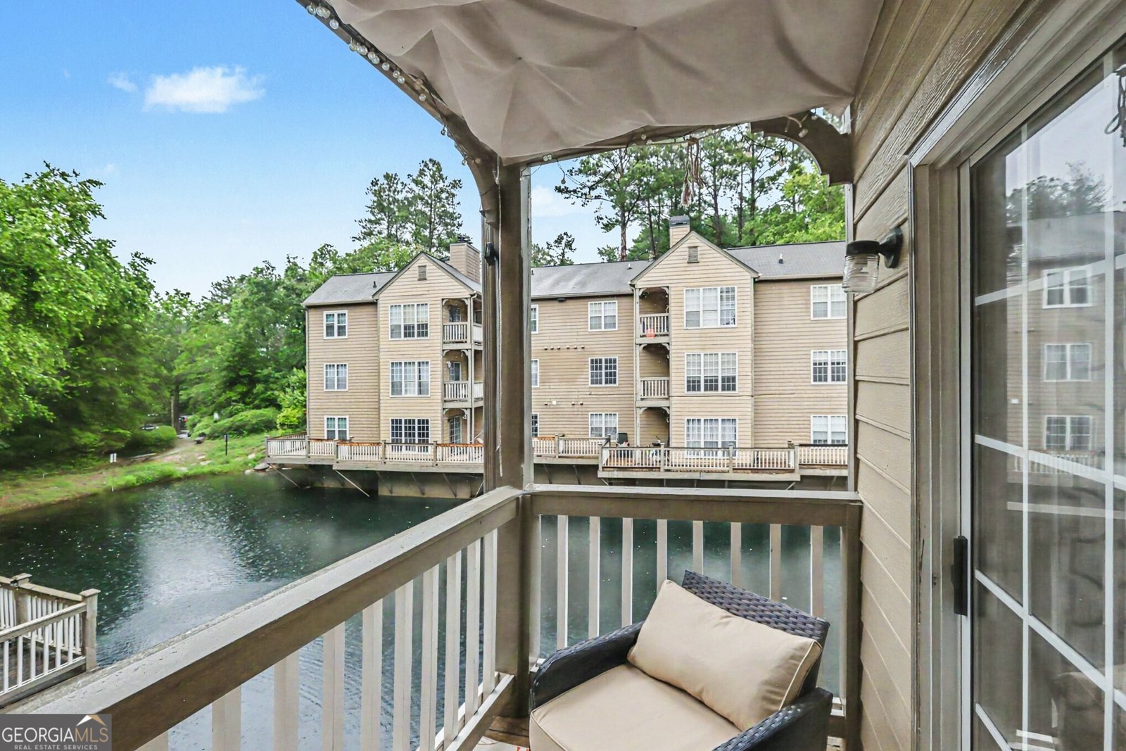 408 Mill Pond Court Smyrna - main photo