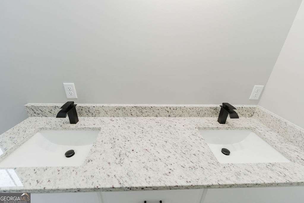 110 Pine Point Drive Sylvester - Photo 18