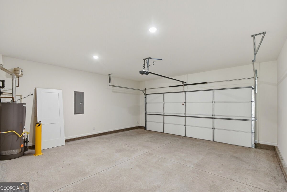 8250 CROOKED CREEK Drive Cumming - Photo 23