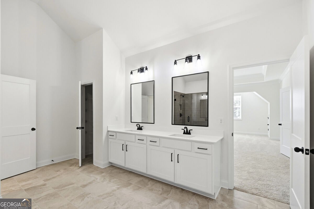 8250 CROOKED CREEK Drive Cumming - Photo 47