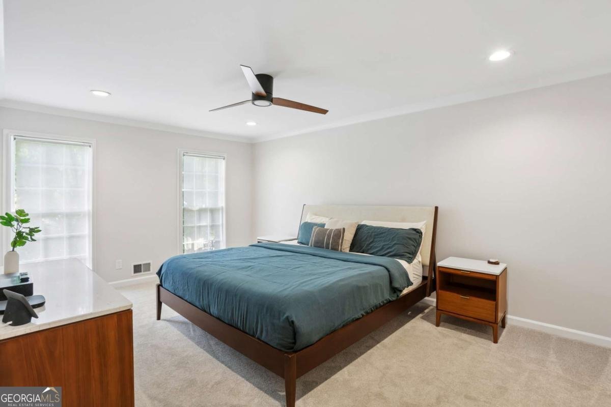 3869 Allenhurst Drive Peachtree Corners - Photo 18