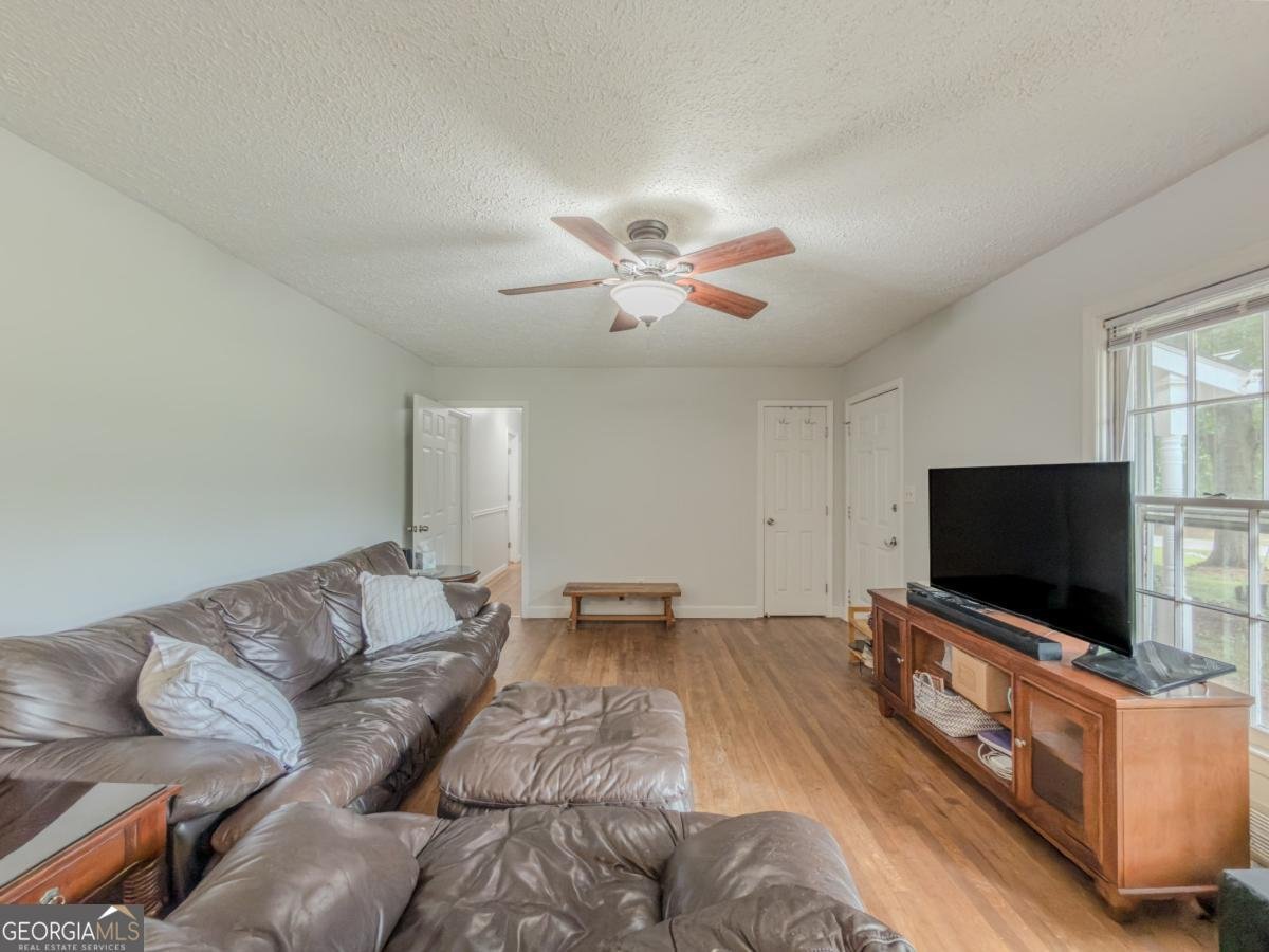880 Virginia Court Conyers - Photo 8