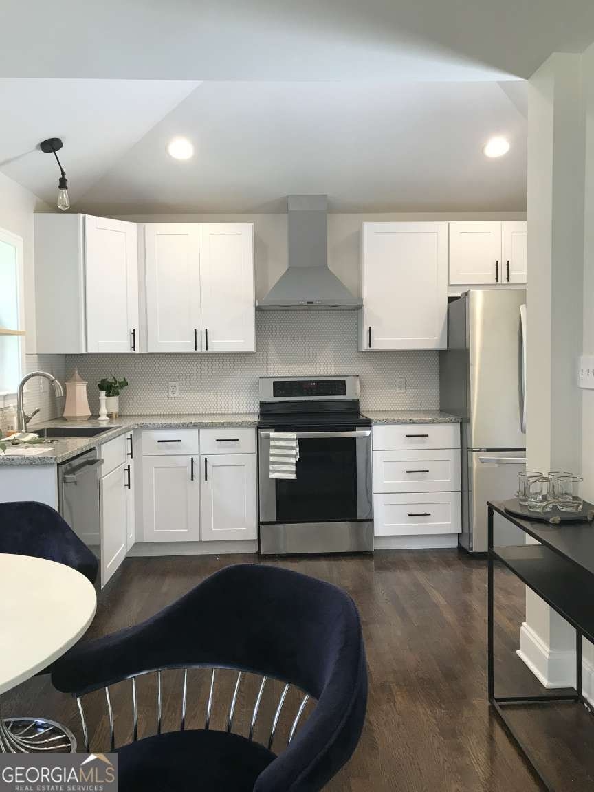 349 Avery Street Marietta - Photo 9