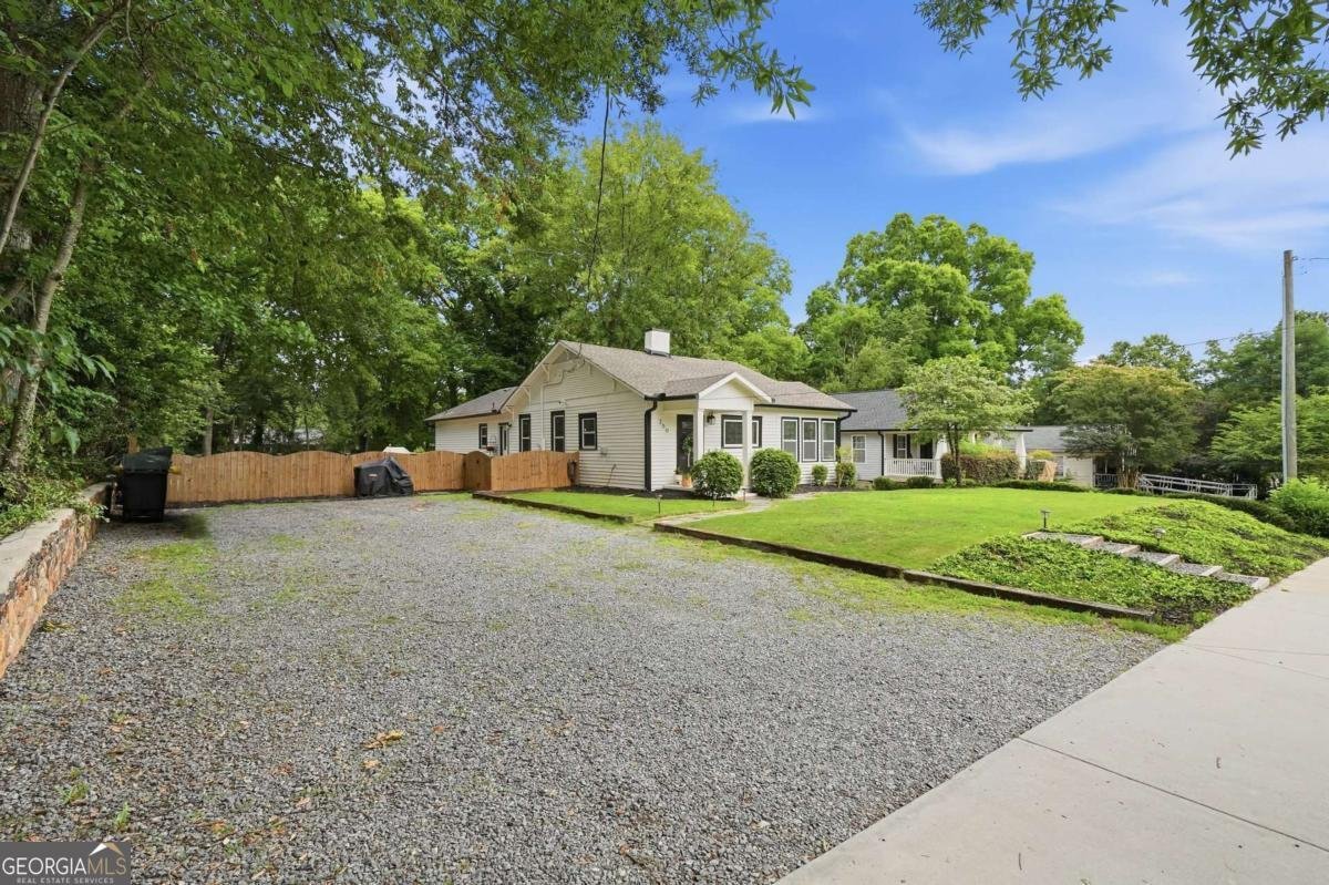 250 Cole Street Marietta - Photo 6