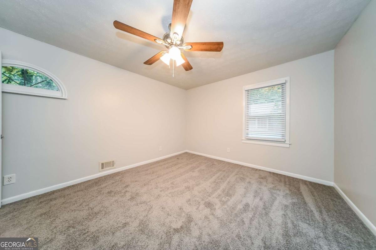 10807 Sanderling Lane Jonesboro - Photo 11