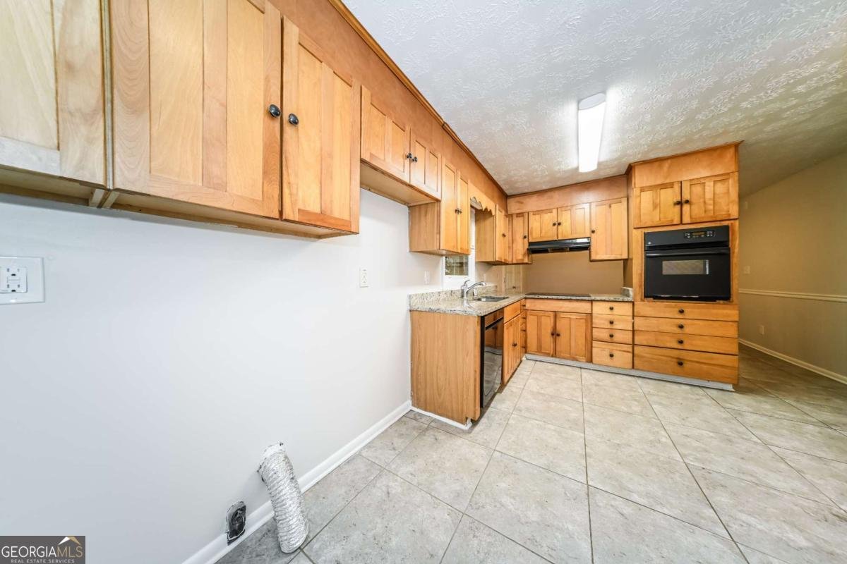 10807 Sanderling Lane Jonesboro - Photo 9