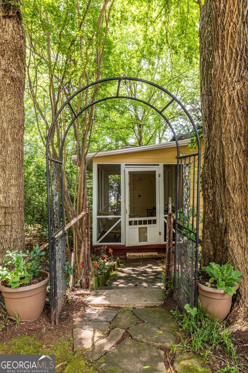 686 Vernon Avenue Atlanta - Photo 26