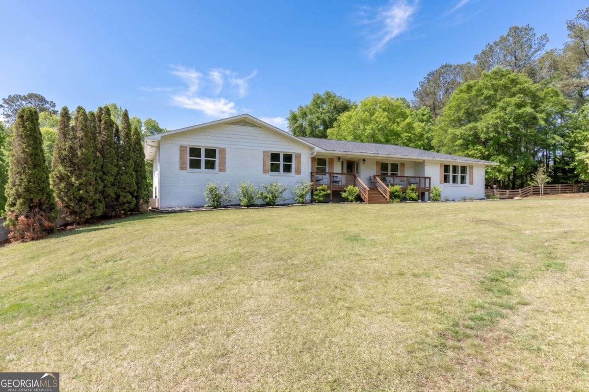 7691 Nicholson Road Cumming - main photo