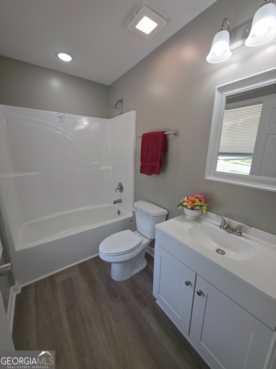 130 Mckinley Drive Athens - Photo 9