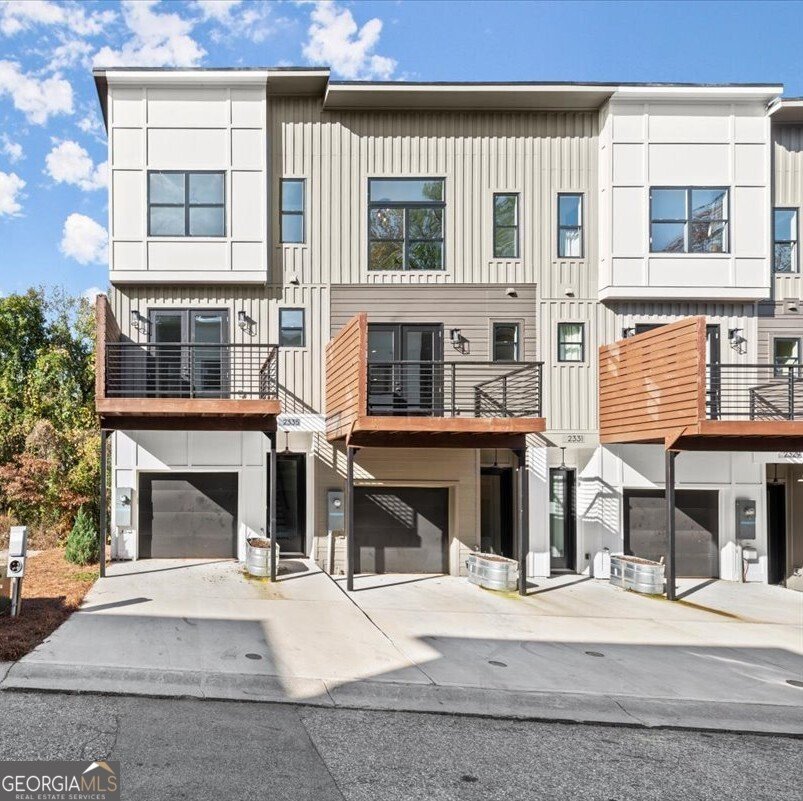 2335 Mason Drive Atlanta - main photo