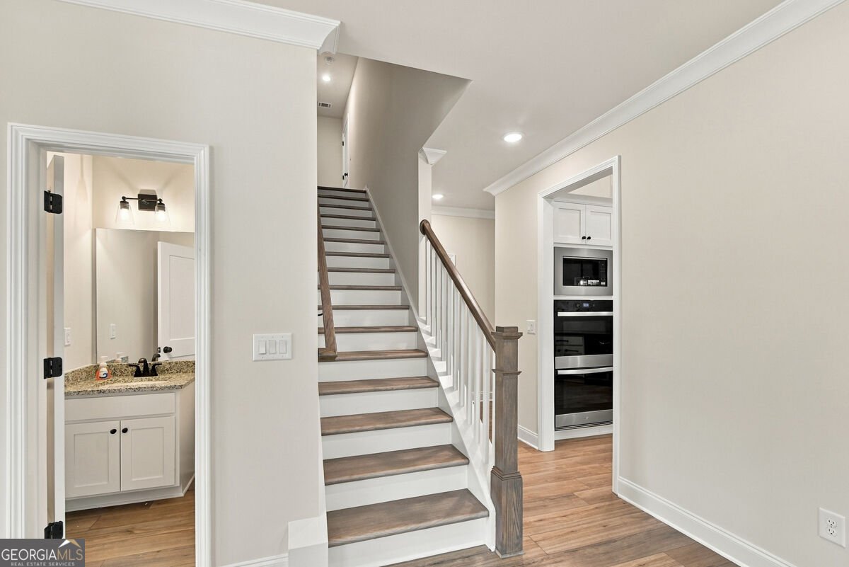 8255 CROOKED CREEK Drive Cumming - Photo 47