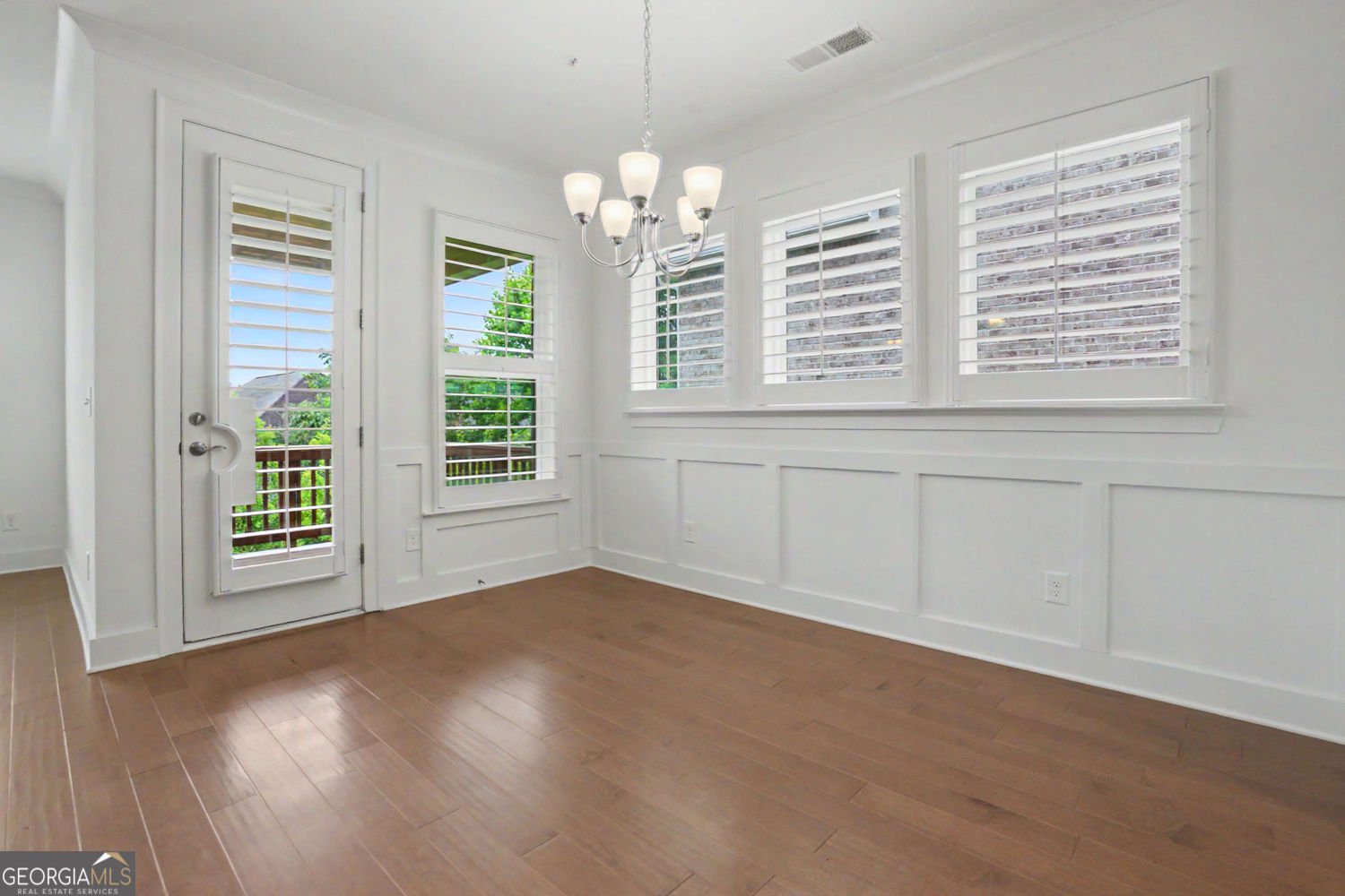 226 Floral Valley Drive Woodstock - Photo 16