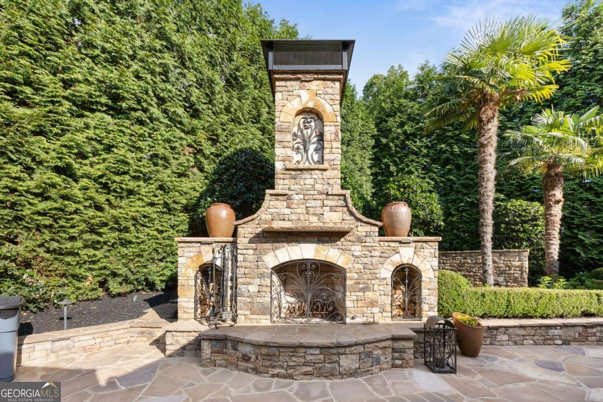 3745 Hedgecliff Court Alpharetta - Photo 10