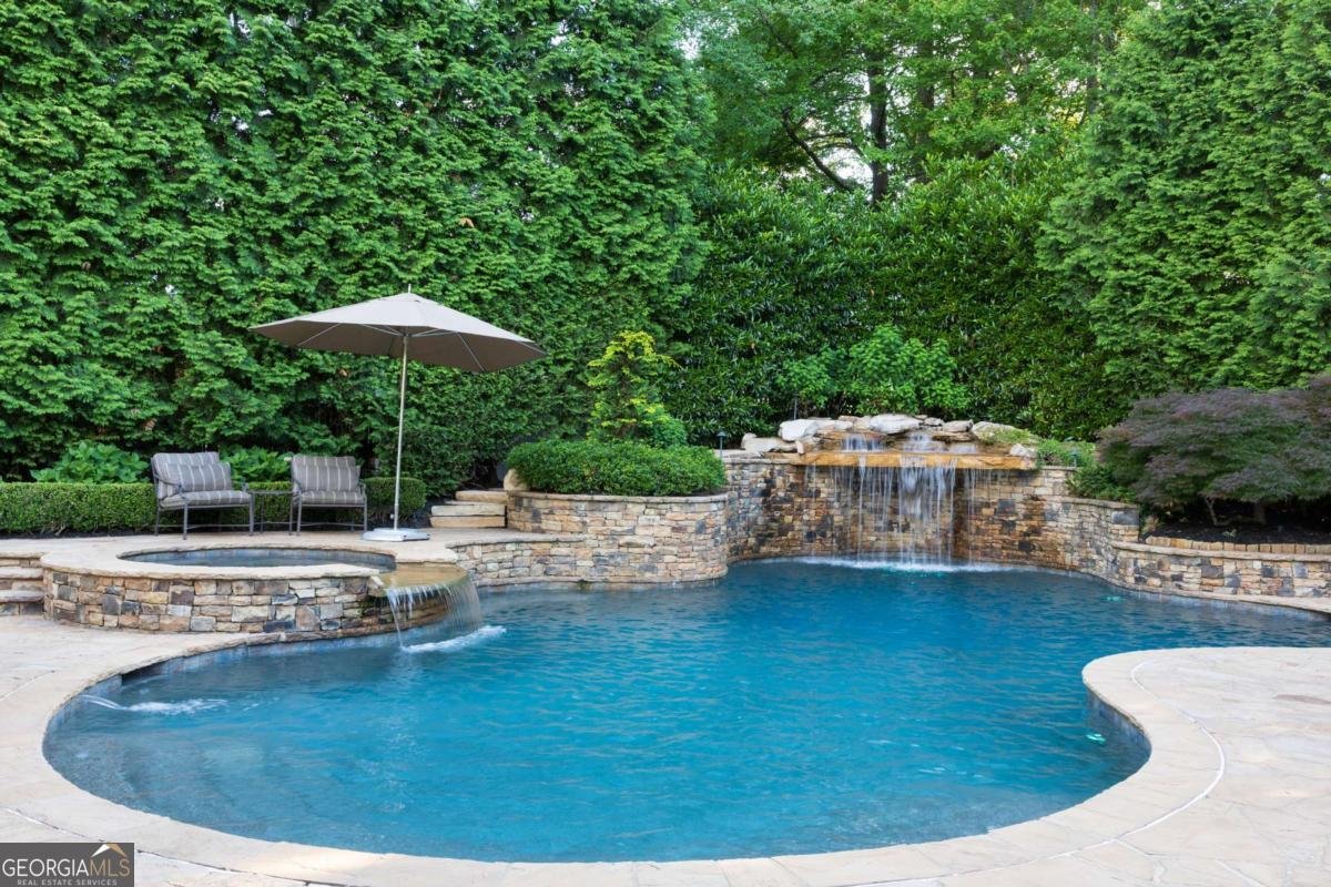 3745 Hedgecliff Court Alpharetta - Photo 12