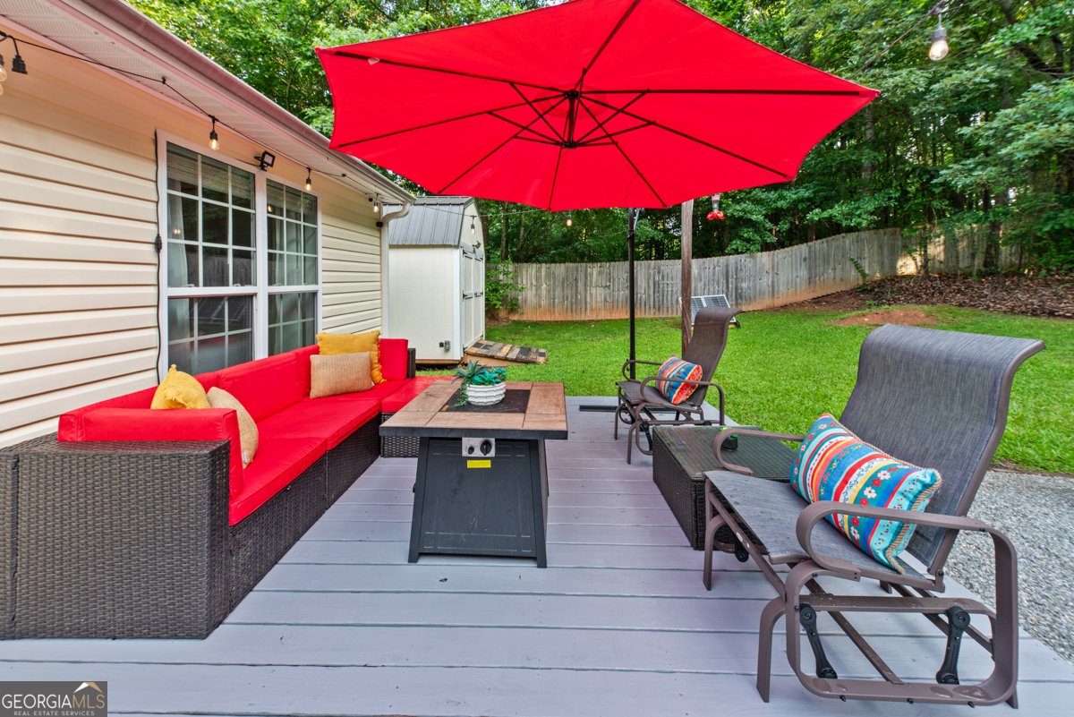 484 Canoe Court Statham - Photo 20