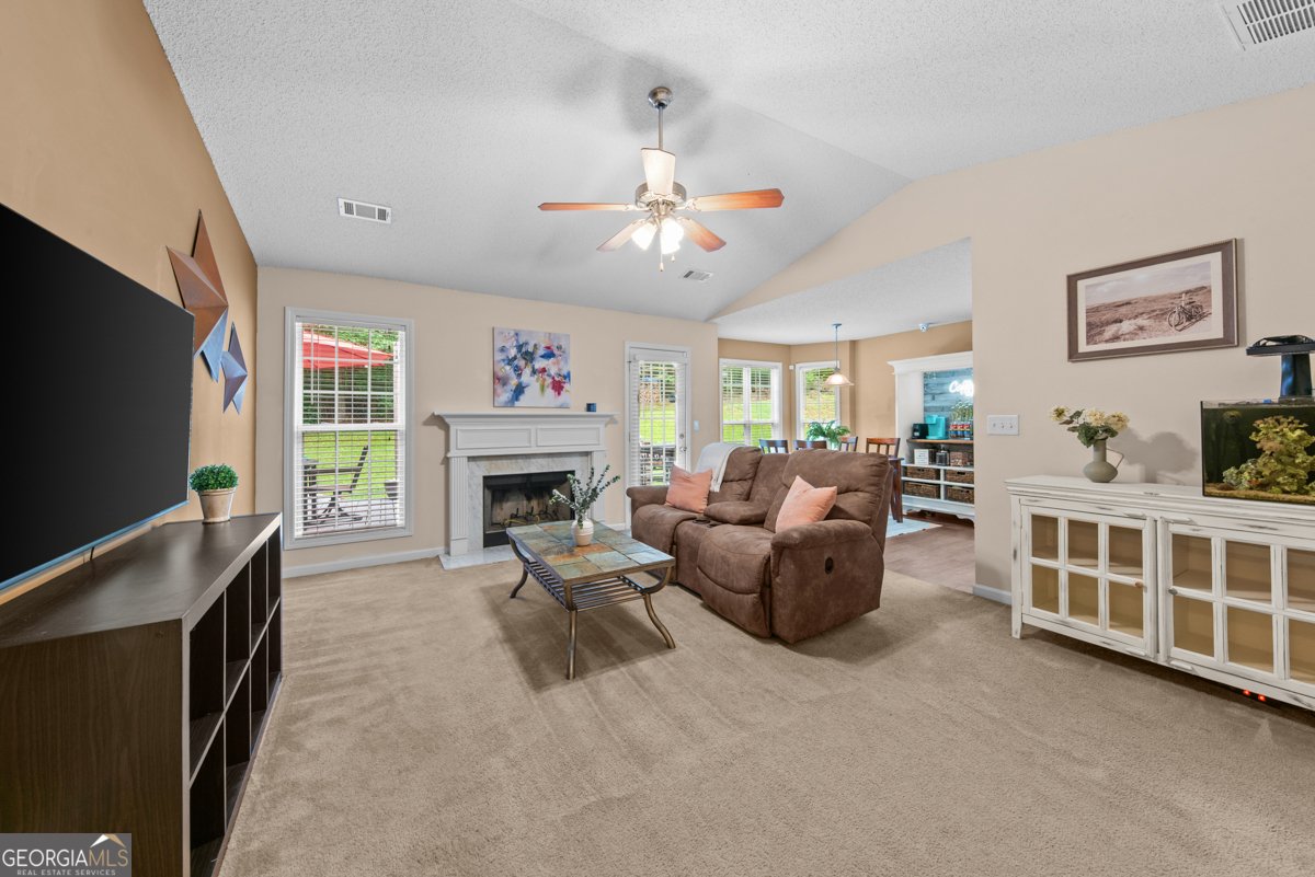 484 Canoe Court Statham - Photo 26