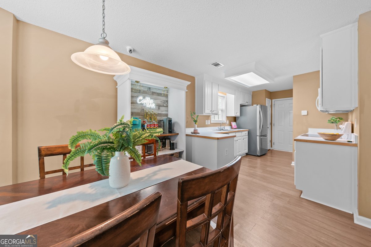 484 Canoe Court Statham - Photo 30