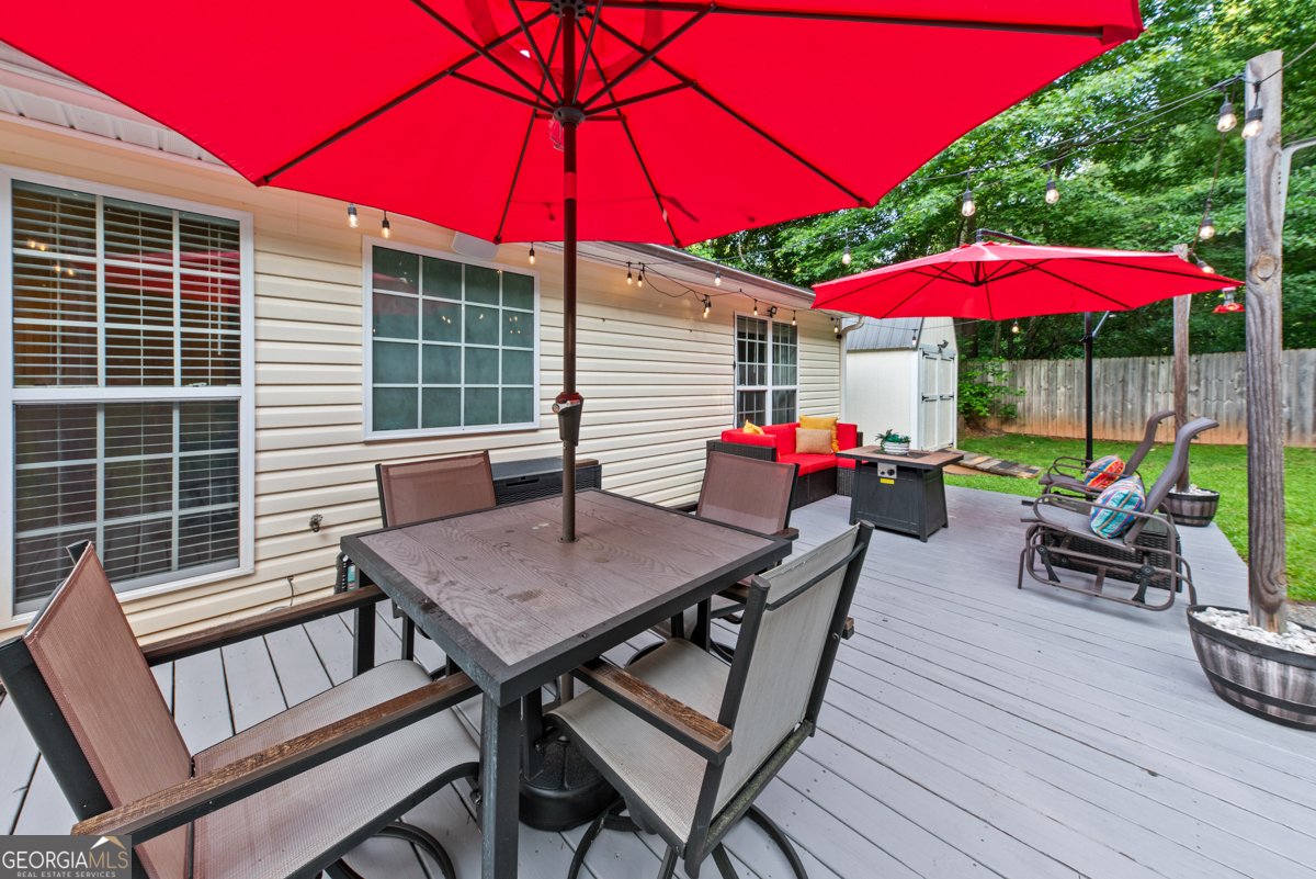 484 Canoe Court Statham - Photo 41