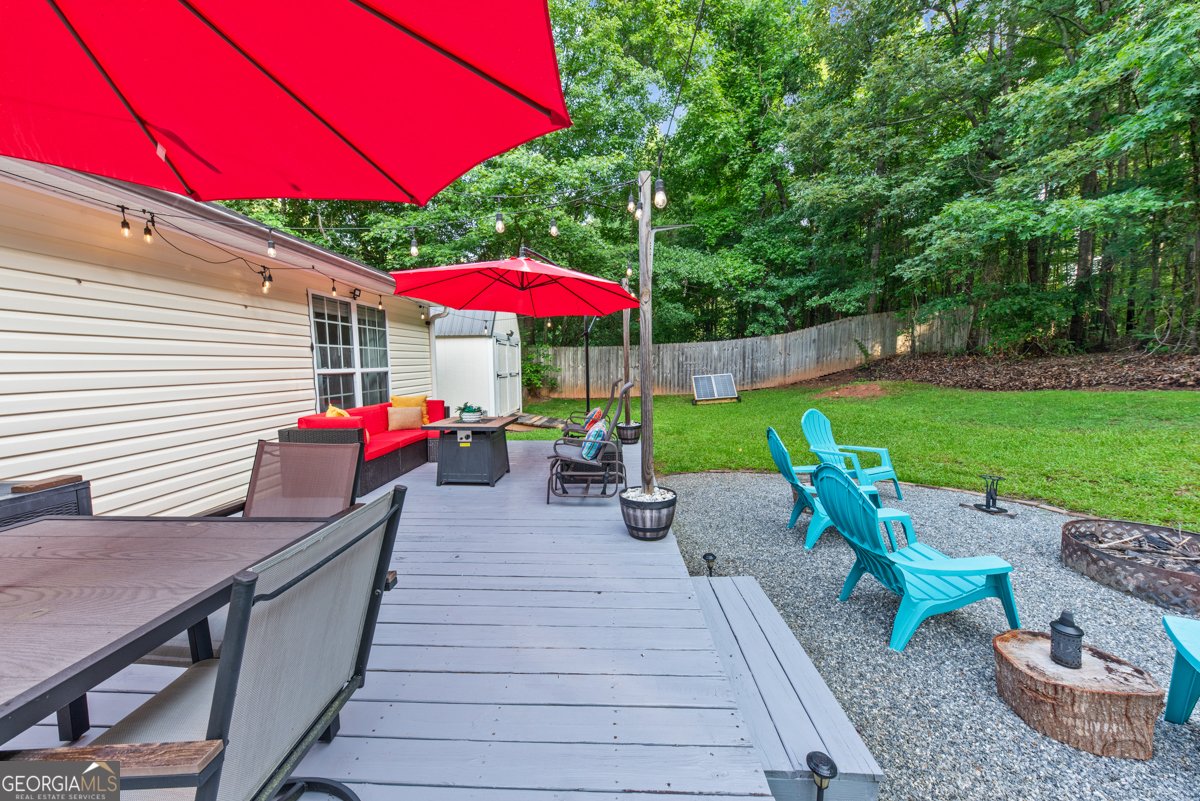484 Canoe Court Statham - Photo 43