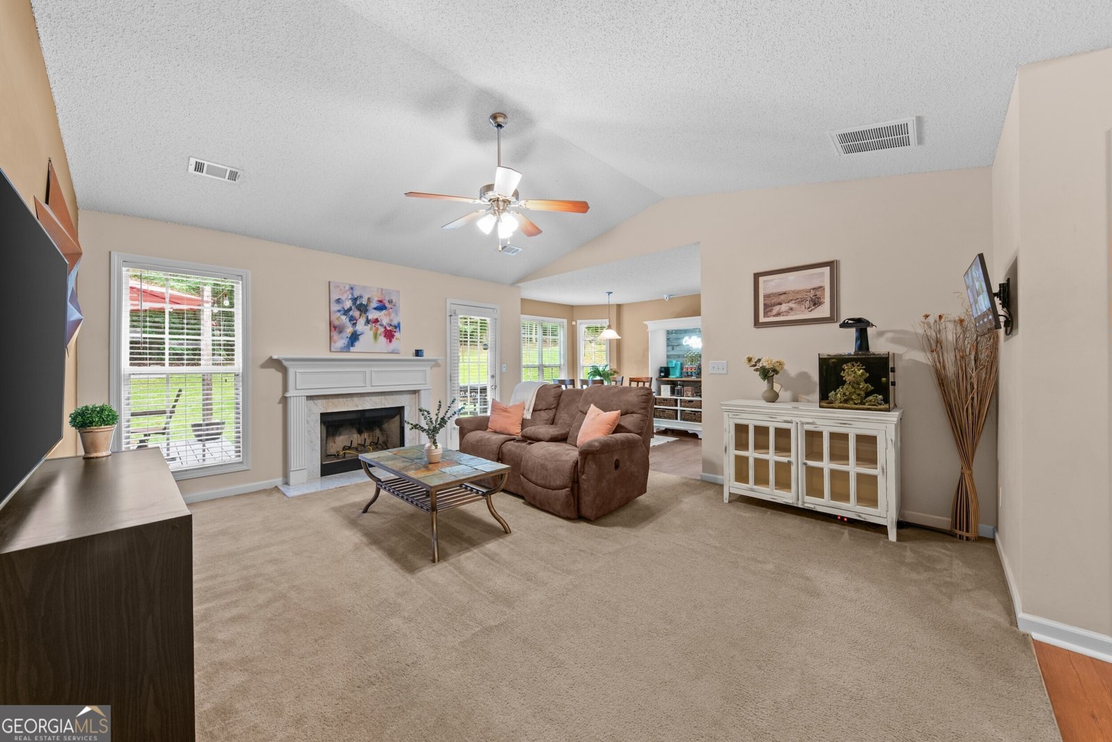 484 Canoe Court Statham - Photo 6