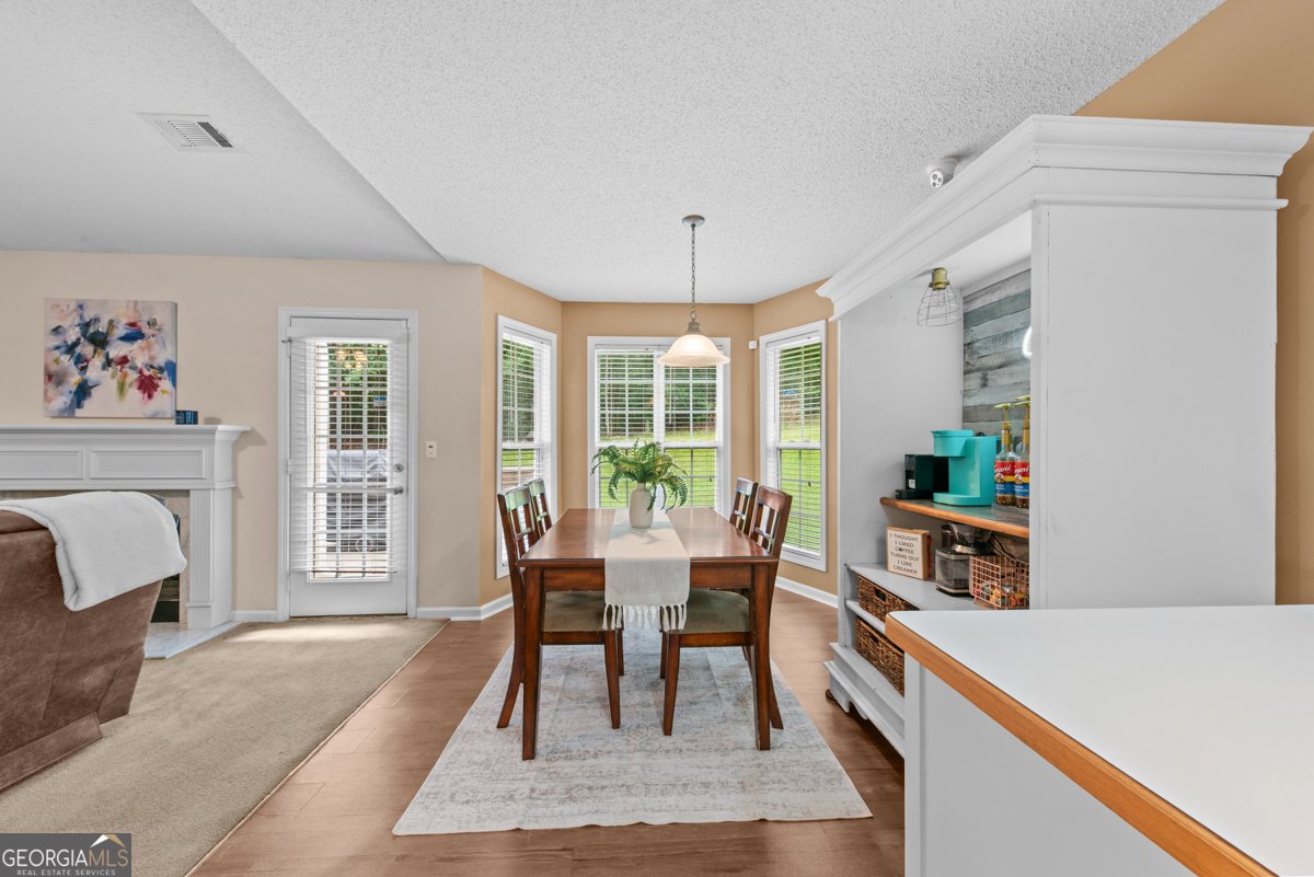 484 Canoe Court Statham - Photo 8
