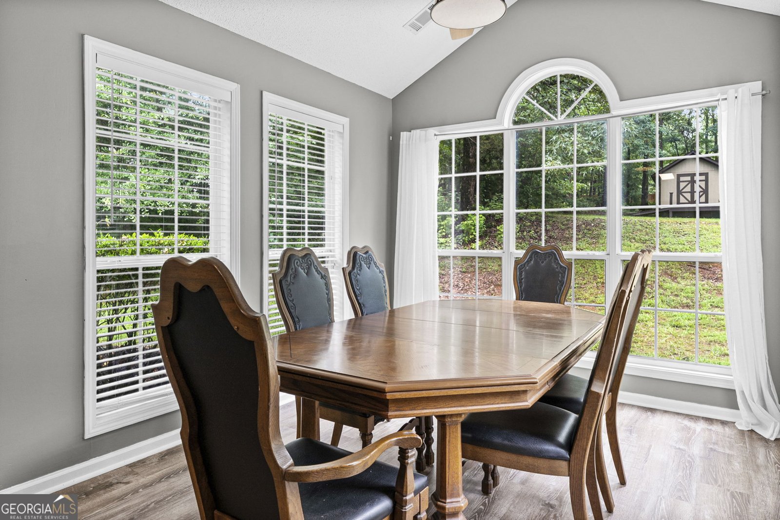 5 Queens Court Sharpsburg - Photo 15