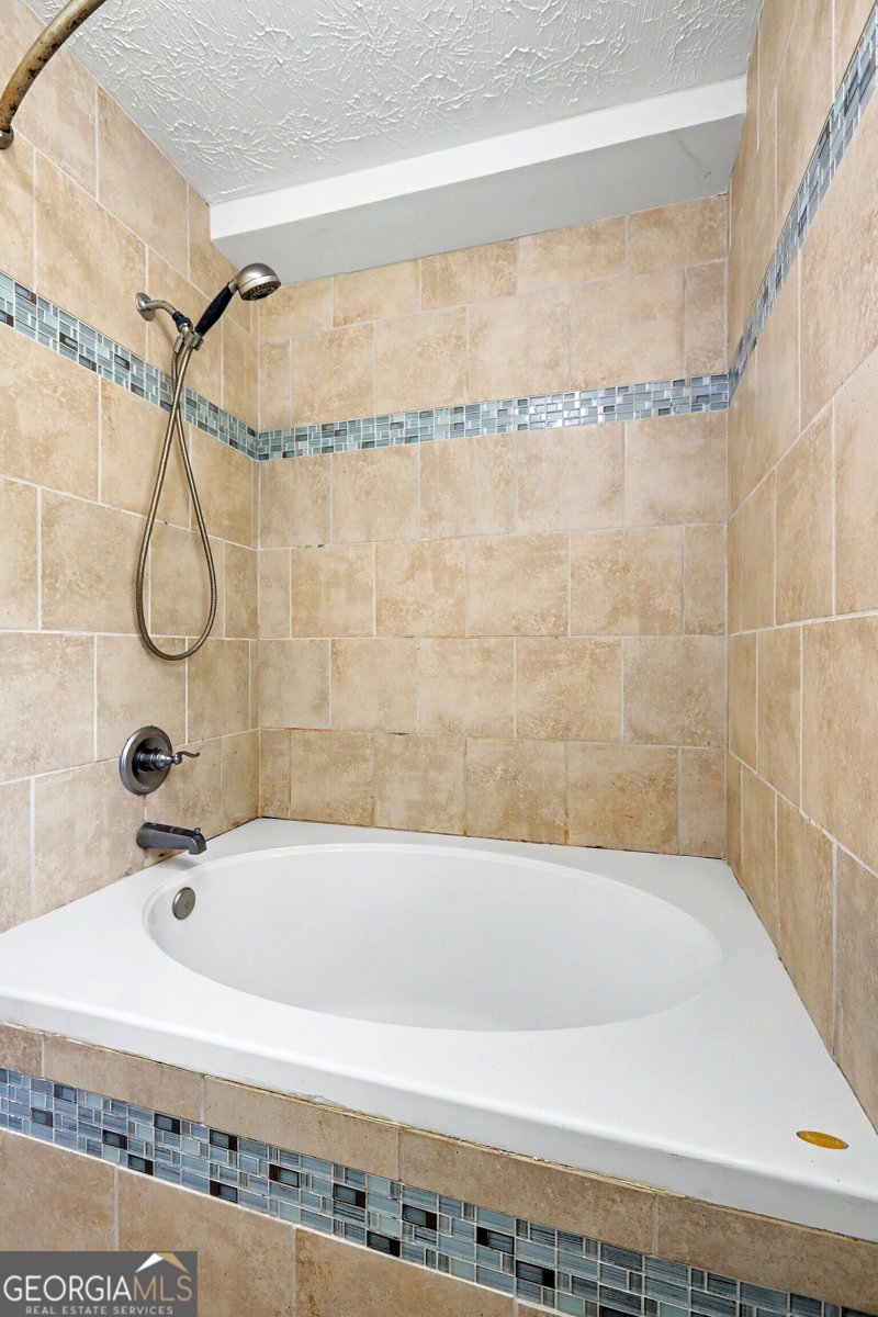 106 Claire Court Griffin - Photo 20