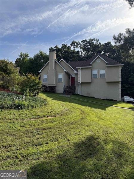 5697 Glandor Drive Mableton - main photo