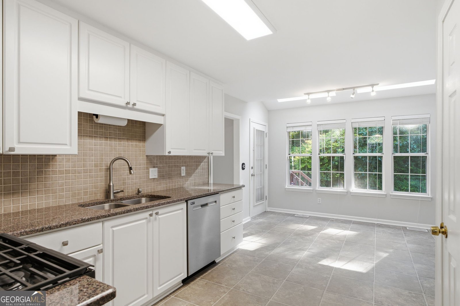 5697 Glandor Drive Mableton - Photo 15