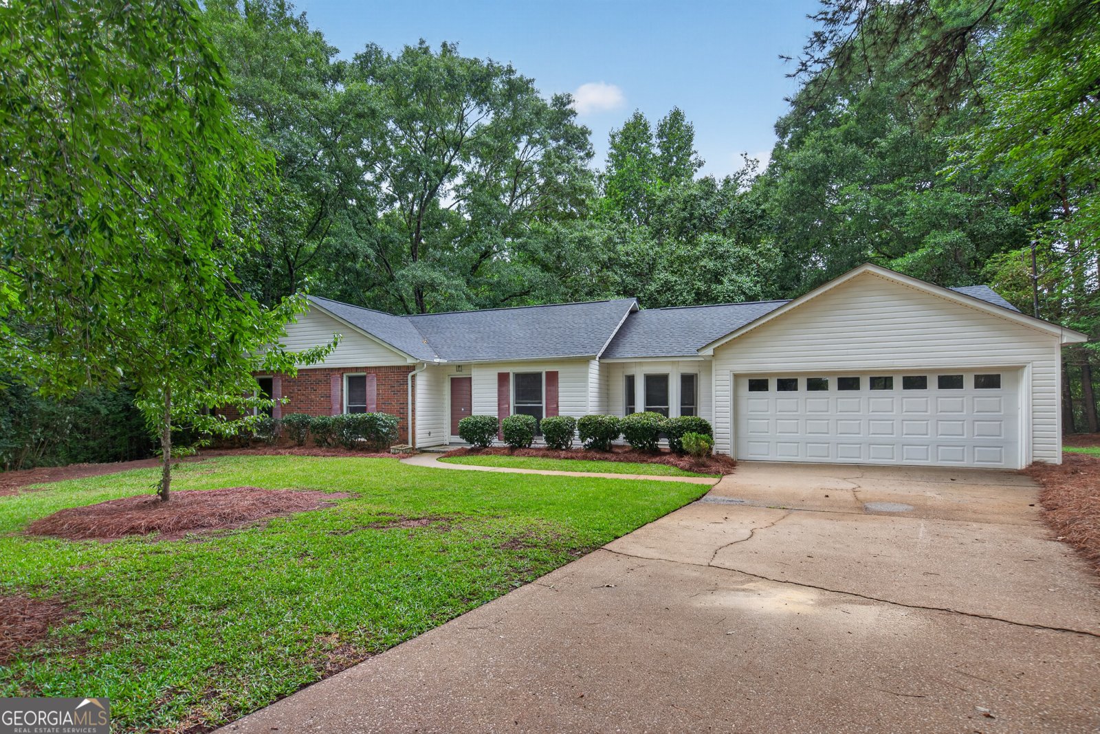 113 Evans Court Lagrange - main photo