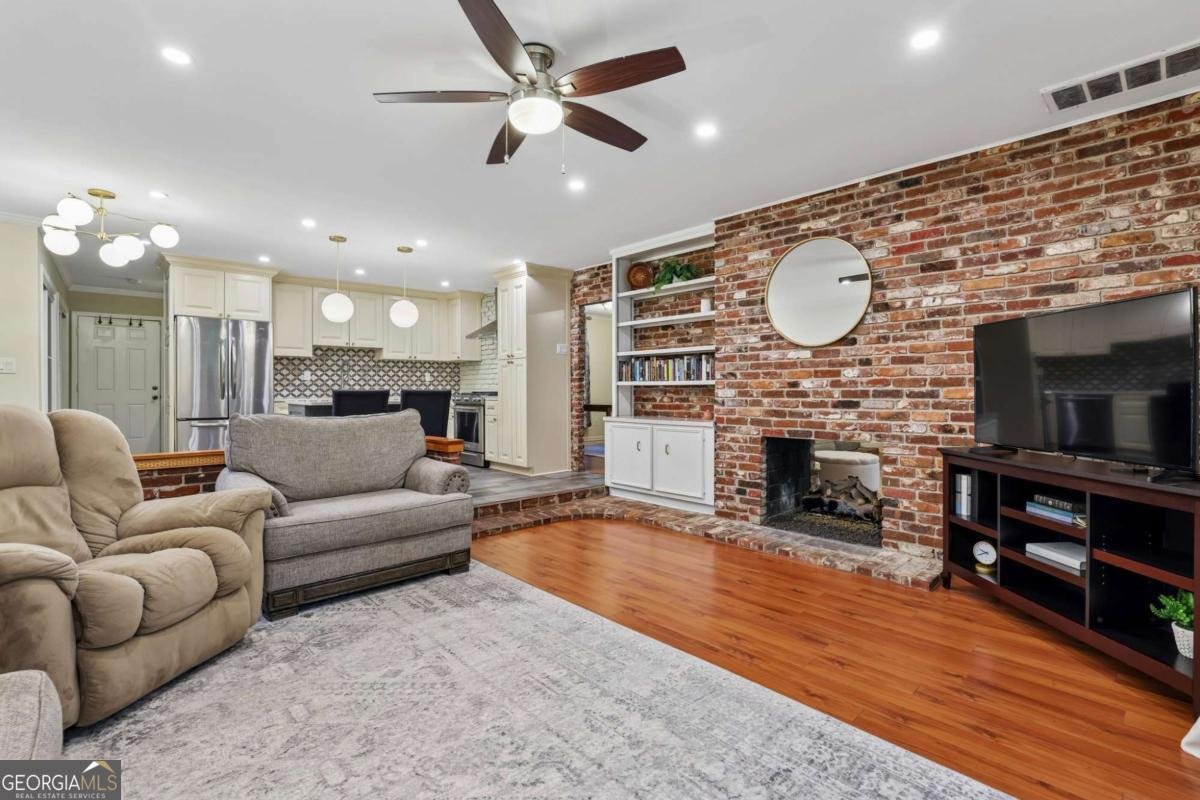 2862 Dunnington Circle Atlanta - Photo 9