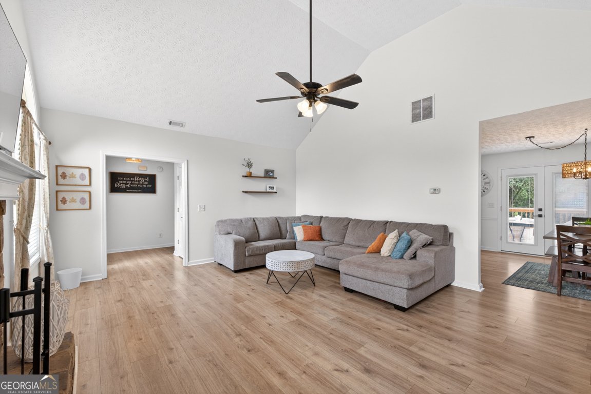 18 Savannah Lane Jefferson - Photo 8