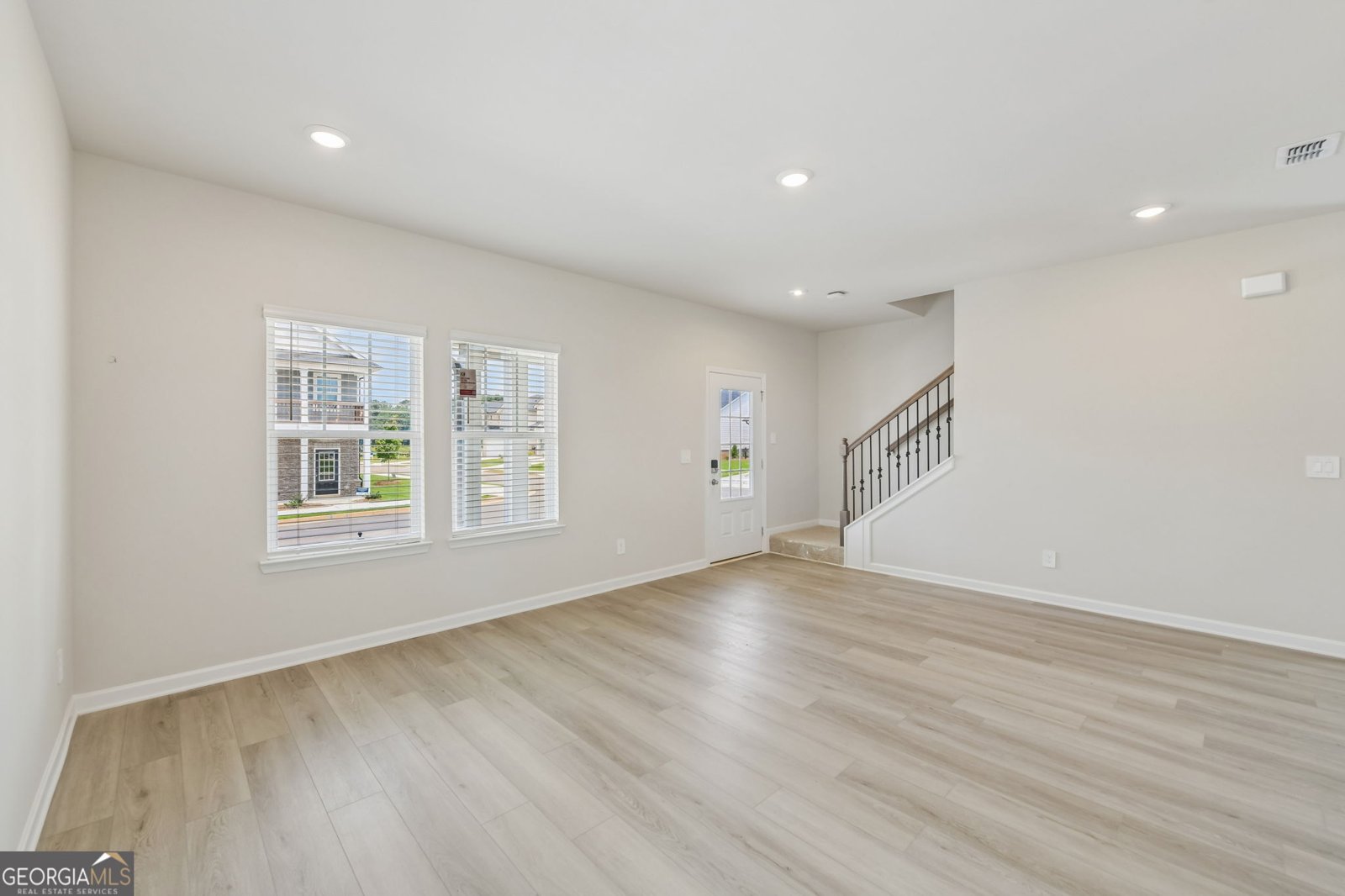 3189 Misty Springs Path Lawrenceville - Photo 9